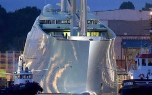 Ngắm siêu du thuyền lớn nhất thế giới của tỷ phú Nga